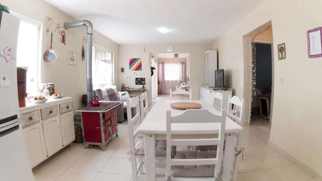 宾馆 Balneário Camboriú Casa Familiar Estaleiro酒店