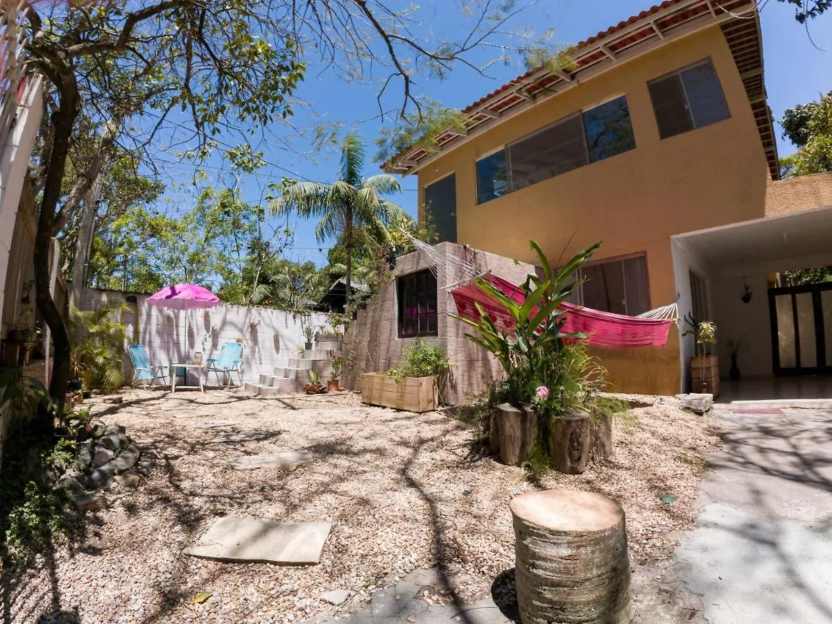 Balneário Camboriú Casa Familiar Estaleiro酒店 0*, Balneário Camboriú 巴西