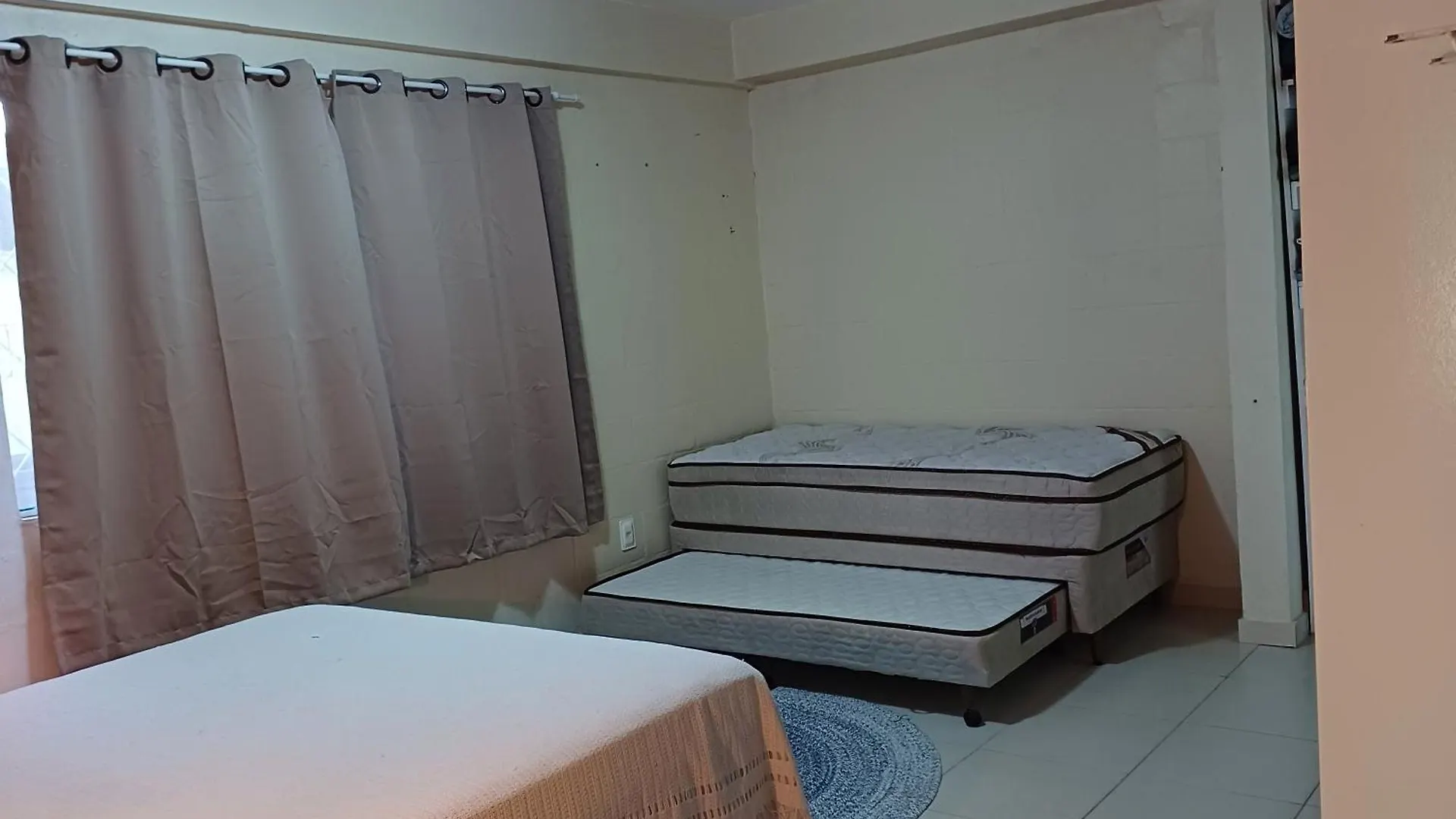 Balneário Camboriú Casa Familiar Estaleiro酒店 宾馆 Balneário Camboriú